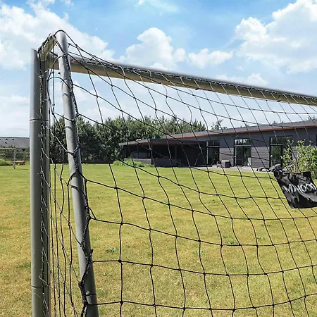 14 Person In Vaeggerlose-by Traum *